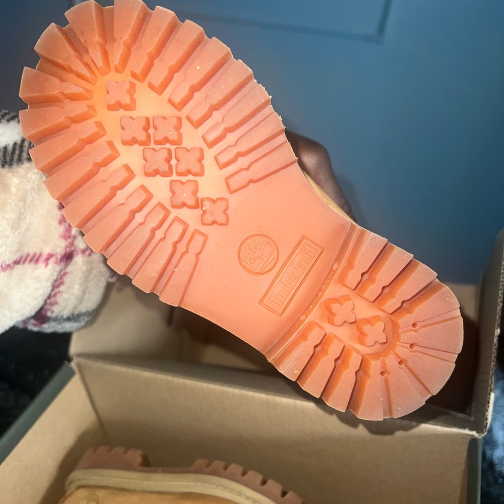 Timberland - Picture 3 of 3